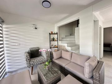Casa en Venta con alberca con 3 recamaras al sur de Cuernavaca