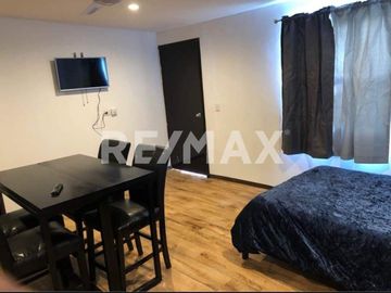 CASA CON 4 ESTUDIOS EN VENTA