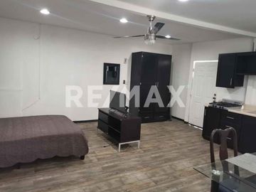 CASA CON 4 ESTUDIOS EN VENTA