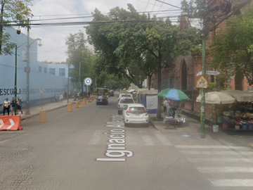 ¡¡Atención Inversionistas!! Venta de Casa en Remate Bancario, Col. santa Catarina ,Coyoacán cdmx.