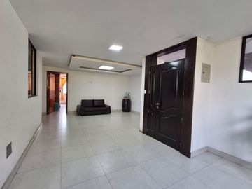 CASA DE VENTA, LLANO GRANDE, CALDERON