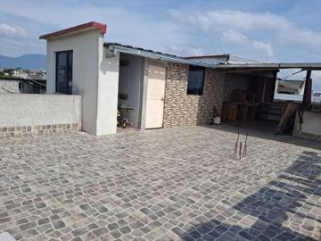 CASA DE VENTA, LLANO GRANDE, CALDERON