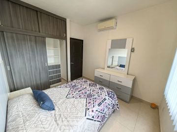 Departamento de 3 habitaciones, 2 baños completos en Selvanova coto 6, Playa del Carmen, Quintana Roo.
