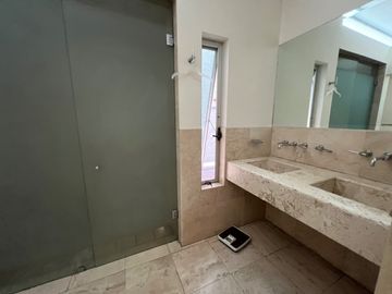 VENTA DE CASA EN VALLE DEL CAMPESTRE, ZONA NORTE, LEÓN, GTO.
