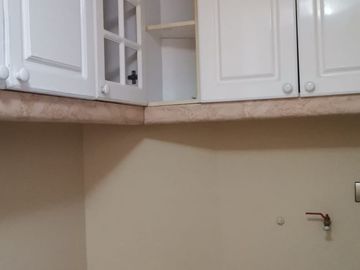 Vendo comodo departamento Avenida Iquique, cerca de Santo Tomas, Antofagasta