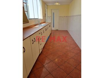 Venta Departamento Urb. Santa Rosa De Surco