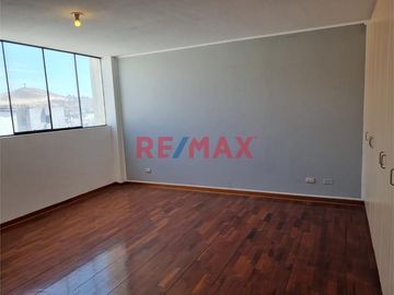 Venta Departamento Urb. Santa Rosa De Surco