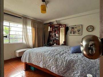 VENTA CASA A DOS CUADRAS DEL PARQUE PRINCIPAL DE VILLAMARIA CON OPCIÓN DE PERMUTA