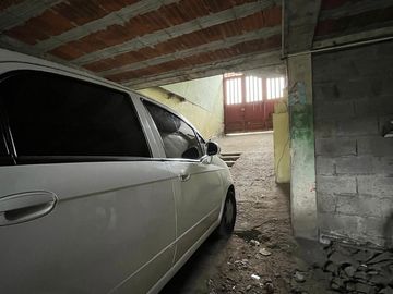 VENTA CASA A DOS CUADRAS DEL PARQUE PRINCIPAL DE VILLAMARIA CON OPCIÓN DE PERMUTA