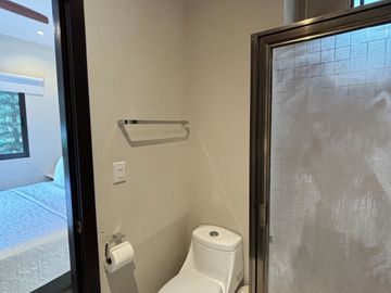 DEPARTAMENTO EN VENTA EN PLAYA DEL CARMEN CON 3 RECAMARAS