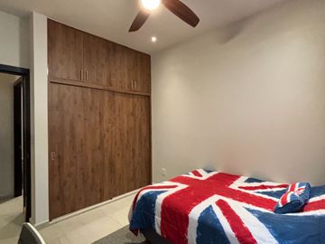DEPARTAMENTO EN VENTA EN PLAYA DEL CARMEN CON 3 RECAMARAS