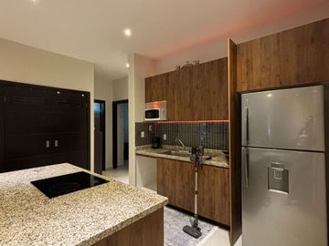 DEPARTAMENTO EN VENTA EN PLAYA DEL CARMEN CON 3 RECAMARAS