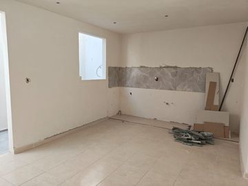 🏡 🏡 ¡ CASA EN PRE-VENTA  COL. EXQUITLAN, TULANCINGO HGO, esta hermosa propiedad de 3 recámaras está lista para convertirse en tu nueva casa. 🏡 🏡