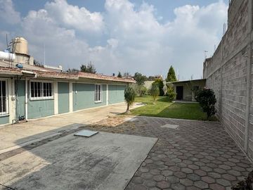 CASA EN VENTA 1000m2