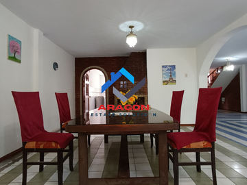 VENDPO DUPLEX EN SANTA ANITA