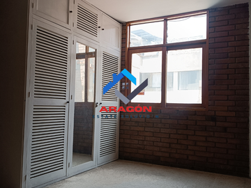 VENDPO DUPLEX EN SANTA ANITA