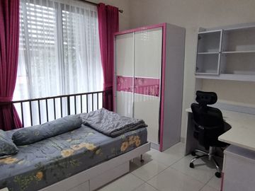 Rumah Sewa Discovery Sektor 7 Bintaro Jaya Furnish Rapih dan Bersih