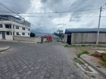 VENTA TERRENO SAN JOSE DE MORAN CALDERON QUITO NORTE
