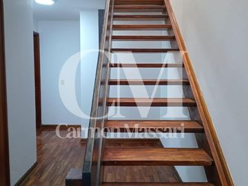 Hermoso Dúplex Surco