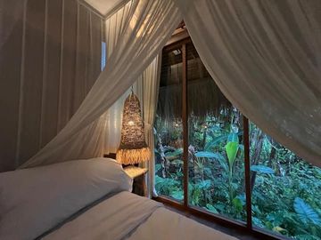 Jungle Views & Airbnb Potential: Modern Leasehold Villa in Ubud