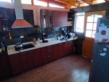 SE VENDE CASA EN VILLA PARQUE CENTRAL QUILICURA
