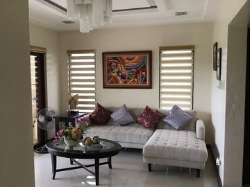 Lakeside House for sale in Eton South Lake Village, Sta. Rosa, Laguna