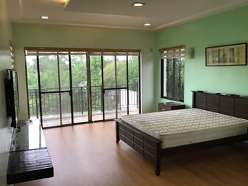 Lakeside House for sale in Eton South Lake Village, Sta. Rosa, Laguna