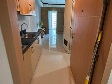 A 1br Unit For Sale In Smdc Light Residences