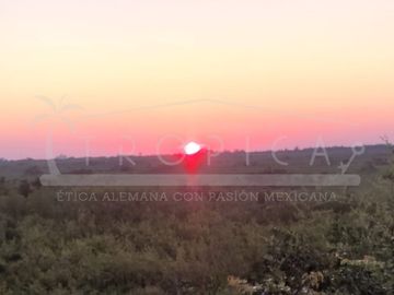CASA VISTA-MAS QUE SOLAMENTE UNA CASA