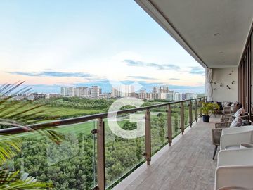 Departamento en Venta en Residencial Be Towers con 4 Recámaras
