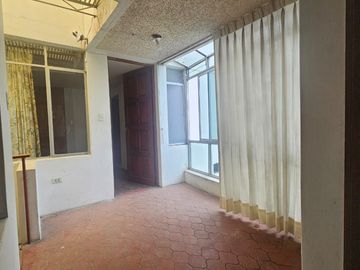EN VENTA CASA PARA VIVIENDA O PROYECTO