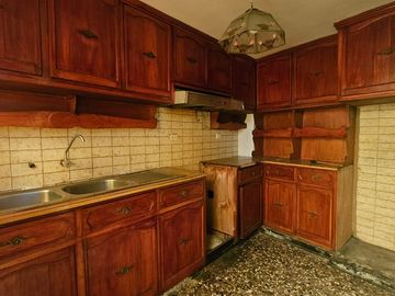 EN VENTA CASA PARA VIVIENDA O PROYECTO