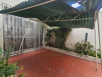 EN VENTA CASA PARA VIVIENDA O PROYECTO
