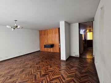 EN VENTA CASA PARA VIVIENDA O PROYECTO