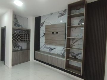 VENTA DE CASA EN UBR. SUEÑO DE BOLIVAR POR EL PORTON DEL RIO
