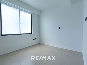 DEPARTAMENTO EN ESTRENO EN BARRIO MÉDICO EN EDIFICIO C/ ACCESO DIRECTO A PARQUE PRIVADO