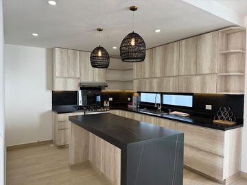 CASA EN VENTA EN LERMA