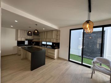 CASA EN VENTA EN LERMA