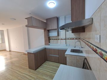 Vendo Departamento A 5 Minutos Del Ovalo De Santa Anita