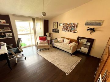 CASA EN VENTA EN JARDINES DE BELLAVISTA