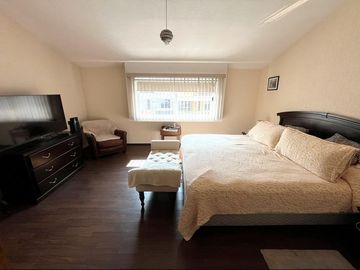 CASA EN VENTA EN JARDINES DE BELLAVISTA