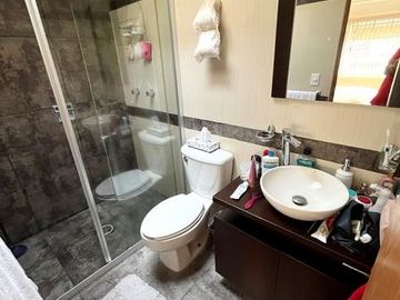 CASA EN VENTA EN JARDINES DE BELLAVISTA