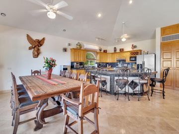 CASA EN VENTA EN CABO SAN LUCAS EN CAMPO DE GOLF CABO DEL SOL