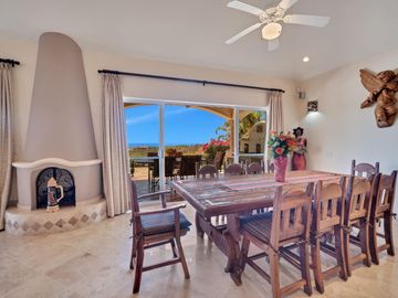 CASA EN VENTA EN CABO SAN LUCAS EN CAMPO DE GOLF CABO DEL SOL