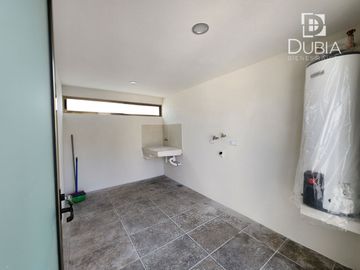 Casa Moderna y de Lujo en venta, en Xalapa zona Monte Magno, Animas