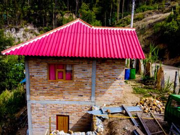 Casa de campo de venta en Paute sector Parroquia Chican