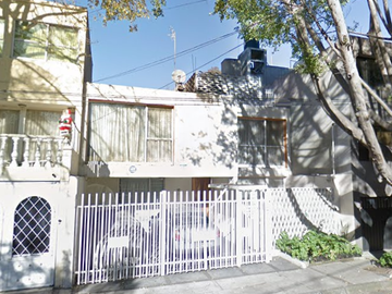 Casa de Remate en Col. Campestre Churubusco, Coyoacán