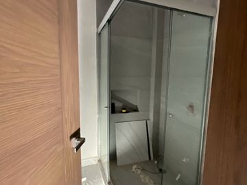 GRAN DEPARTAMENTO CON TERRAZA DE 20M2 EN PORTALES NORTE