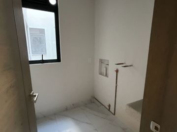 GRAN DEPARTAMENTO CON TERRAZA DE 20M2 EN PORTALES NORTE