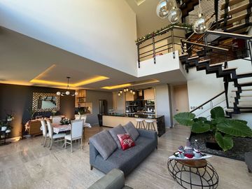 Venta Casa Vila Senza, Lomas de Bellavista